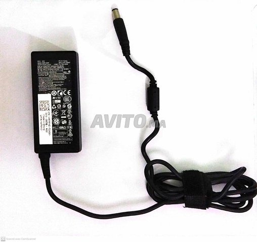 Chargeur Dell original à vendre – Très bon état