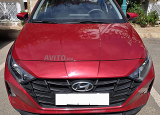 Hyundai i20 Essence Automatique 2022 à Dar Bouazza