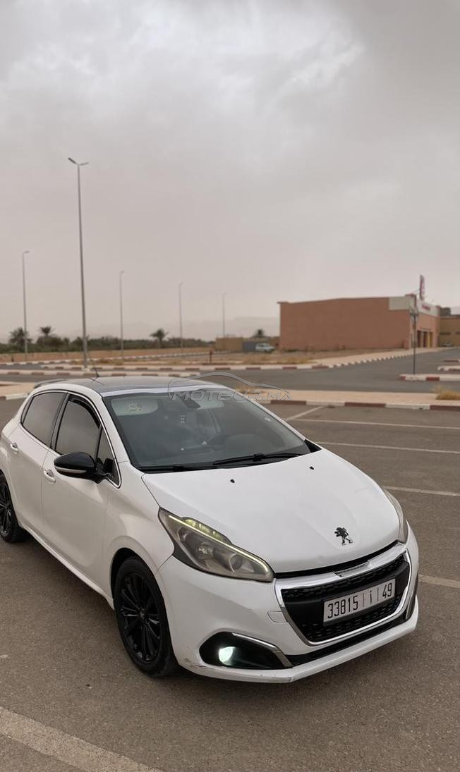 peugeot 208 with edition