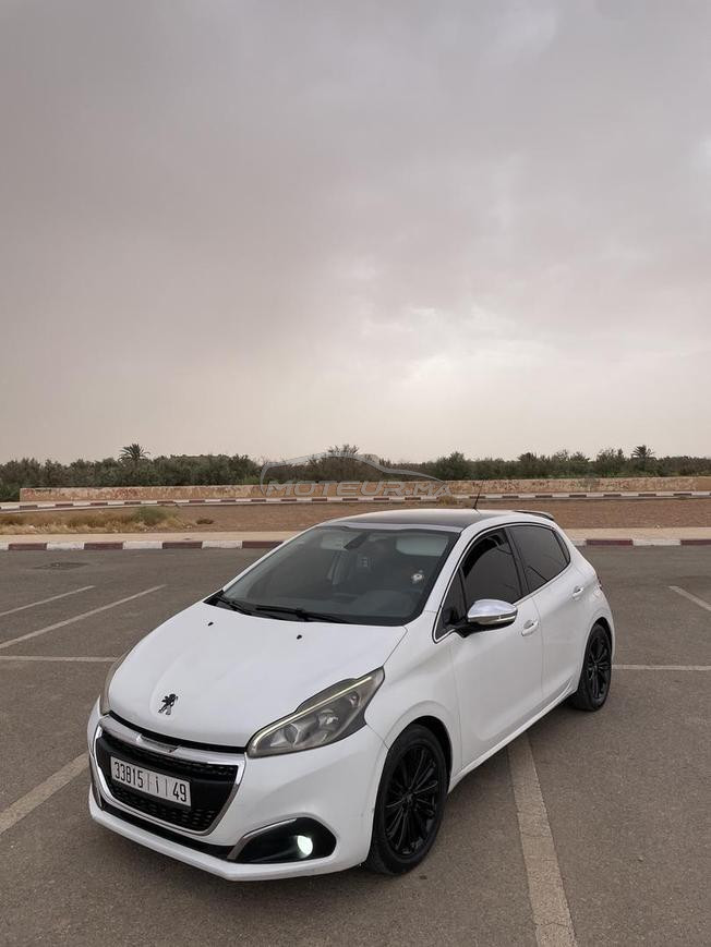 peugeot 208 with edition