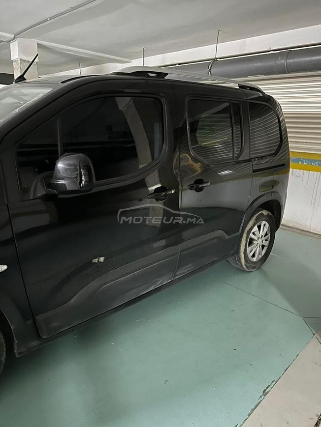 peugeotسيارة نقية لي بغاها مرحبا