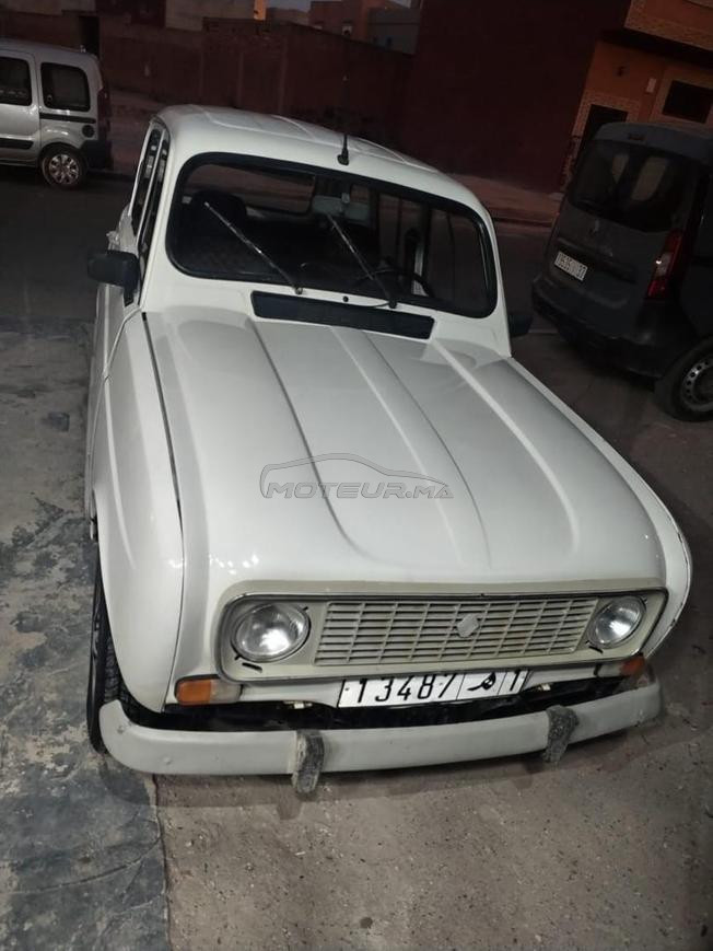 Renault R4 Essence Manuelle 1987 à Tiznit