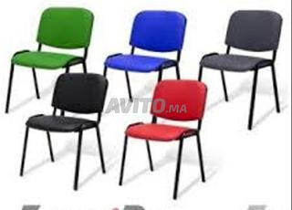 les chaises iso en plusuiers couleur