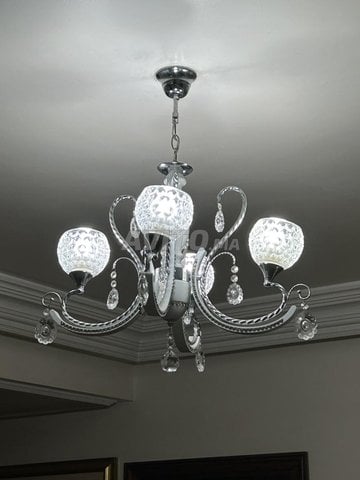 LUSTRE QUATRE LAMPE