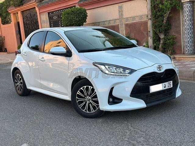 TOYOTA YARIS 12-2021 Essence à Marrakech 