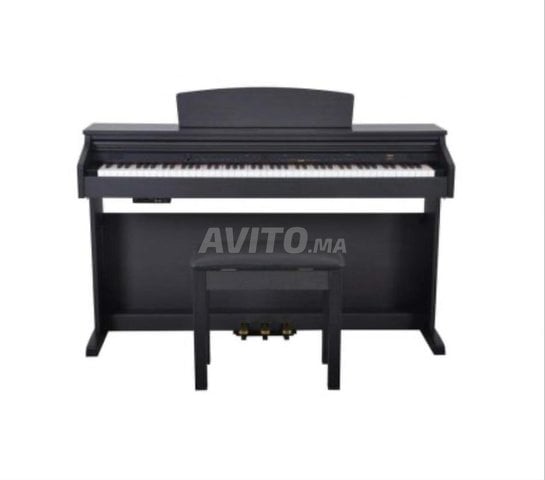 Piano Artesia DP 3 