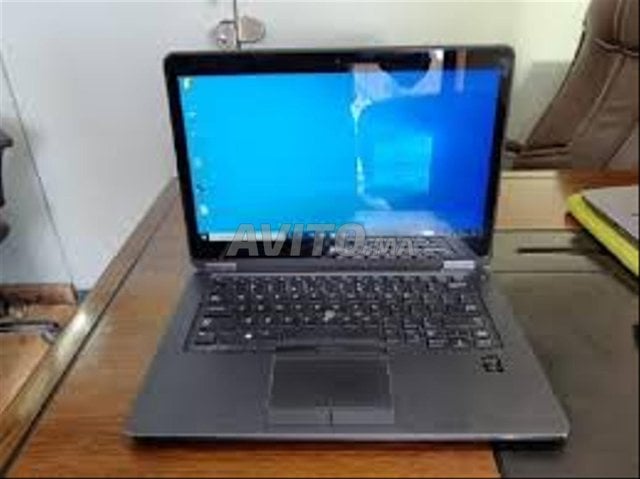 PC Portable i7 – Kaykhdem Mzyan w Thaman Monasib