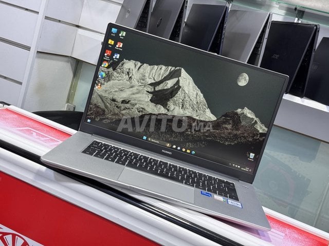 HUAWEI PRO D15 i5 11 TH Gén/8 GB/512 NVME