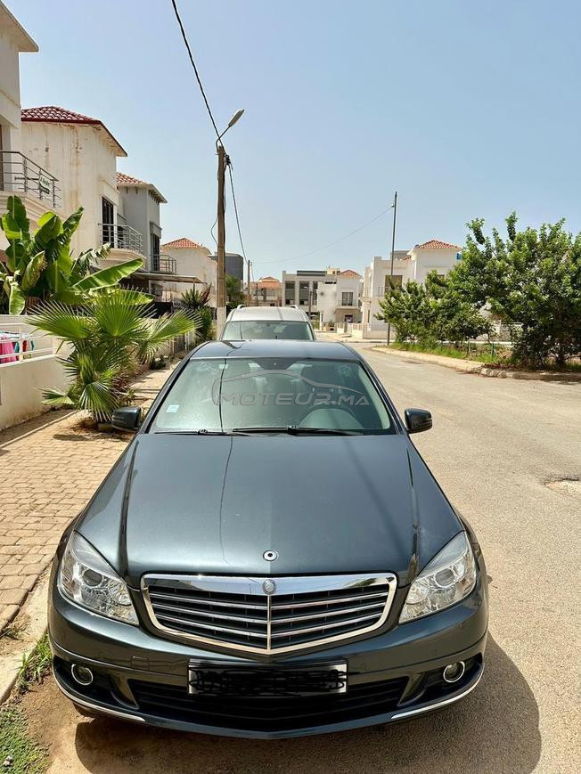 Mercedes-Benz 200 Diesel Manuelle 2009 à Berkane