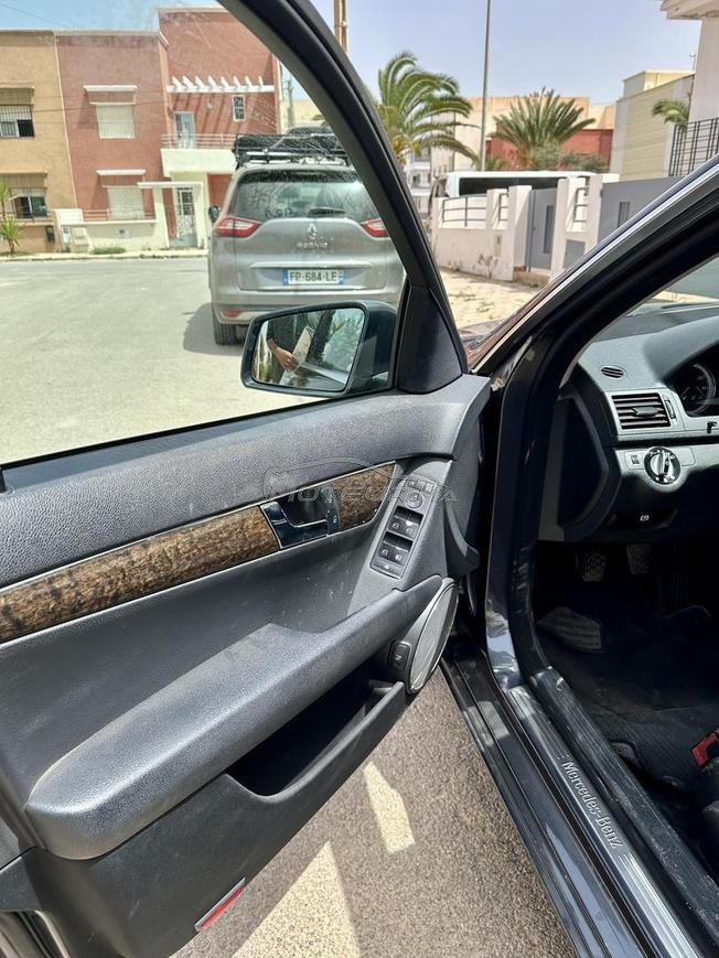 Mercedes-Benz 200 Diesel Manuelle 2009 à Berkane