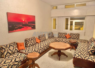 Appartement équipé à louer quotidiennement près du théâtre Afifi