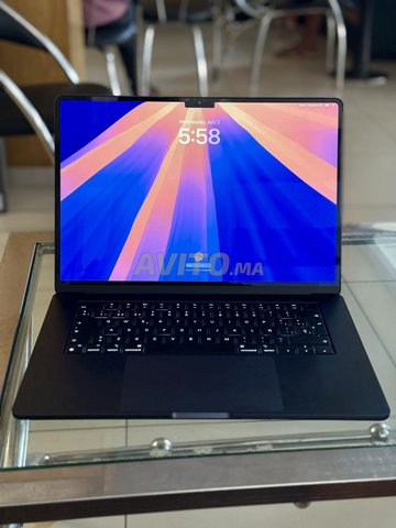 Macbook Air M3 15” 8 RAM 256 Gb 