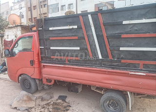 kia k2700 modèle 2009