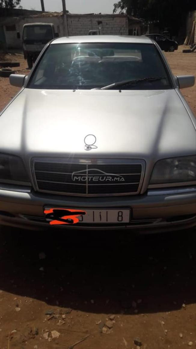 Mercedes-Benz250