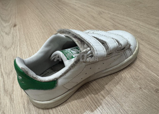 Chaussure enfant adidas stan smith taille 26