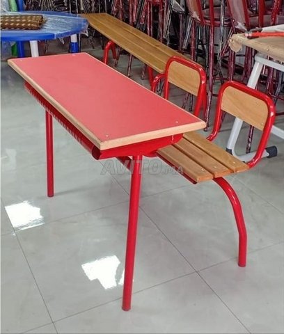 les chaises deux place avec table scolaires