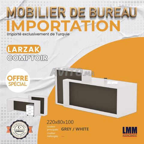 Comptoir d’accueil LARZAK moderne bicolore