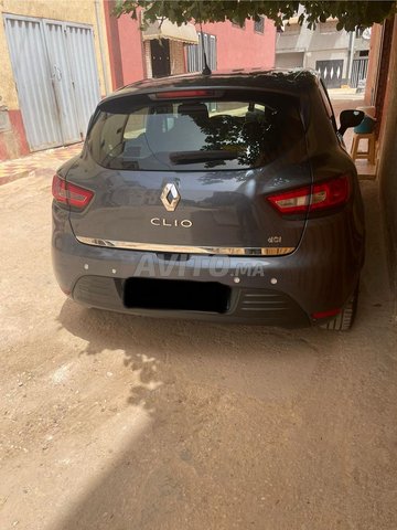 Renault Clio Diesel Manuelle 2017 à Fès