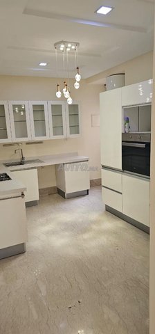 À Brahim Roudani, appartement vide de 3 chambres