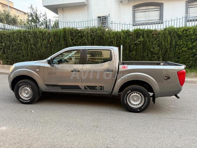 Nissan Navara Diesel Automatique 2020 à Casablanca - 2