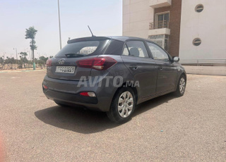 Hyundai i20 Essence Automatique 2020 à Agadir