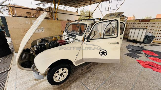 Renault R4 