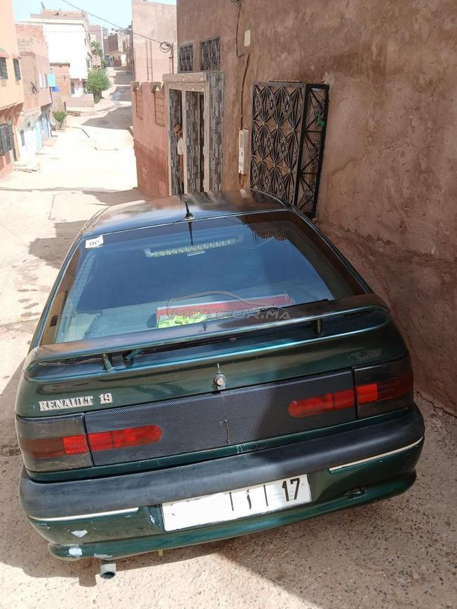 سيارة من نوع RENAULT [R19] باقة نقية الديوانة 2007