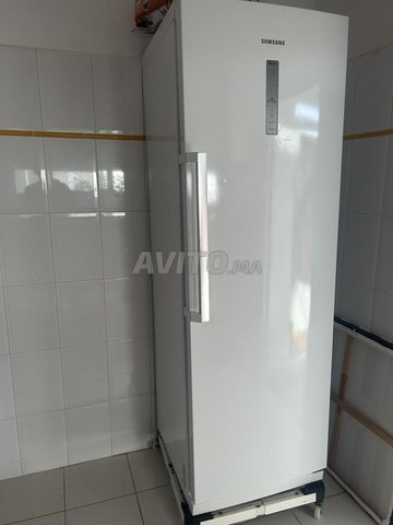 Réfrigérateur Samsung en bon état - 230V/50Hz