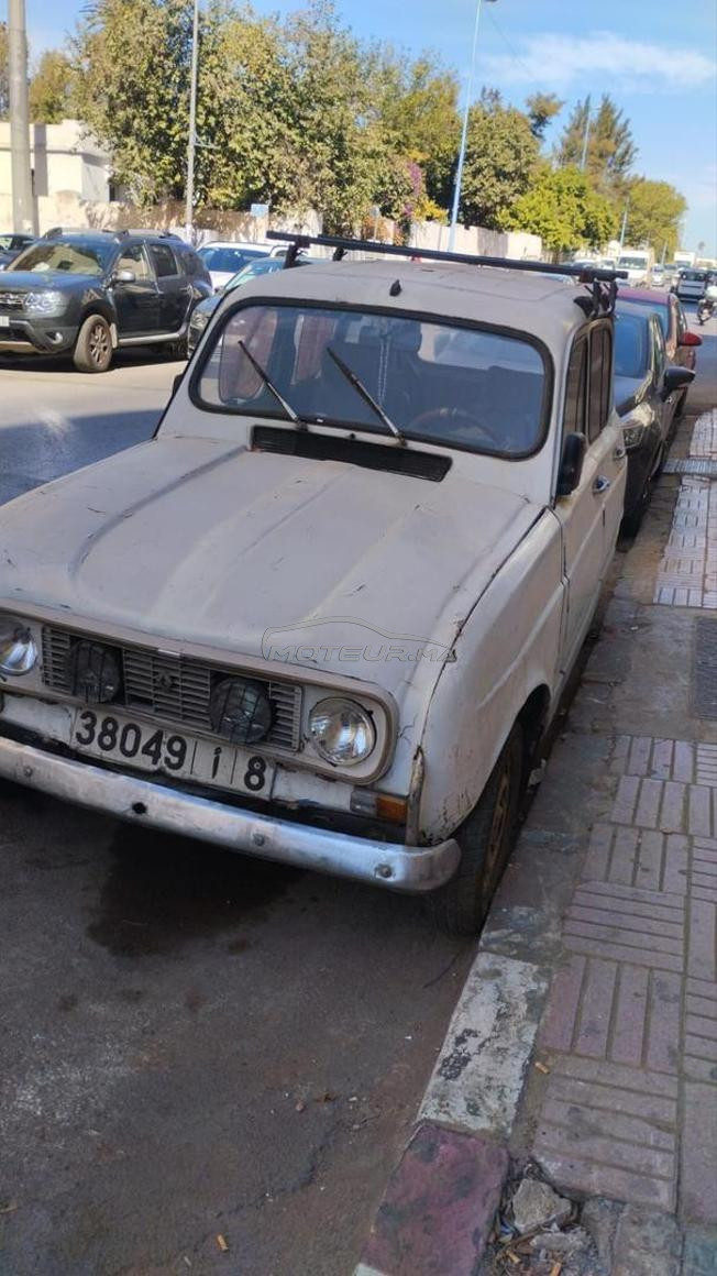 Renault R4 Essence Manuelle 1986 à Casablanca