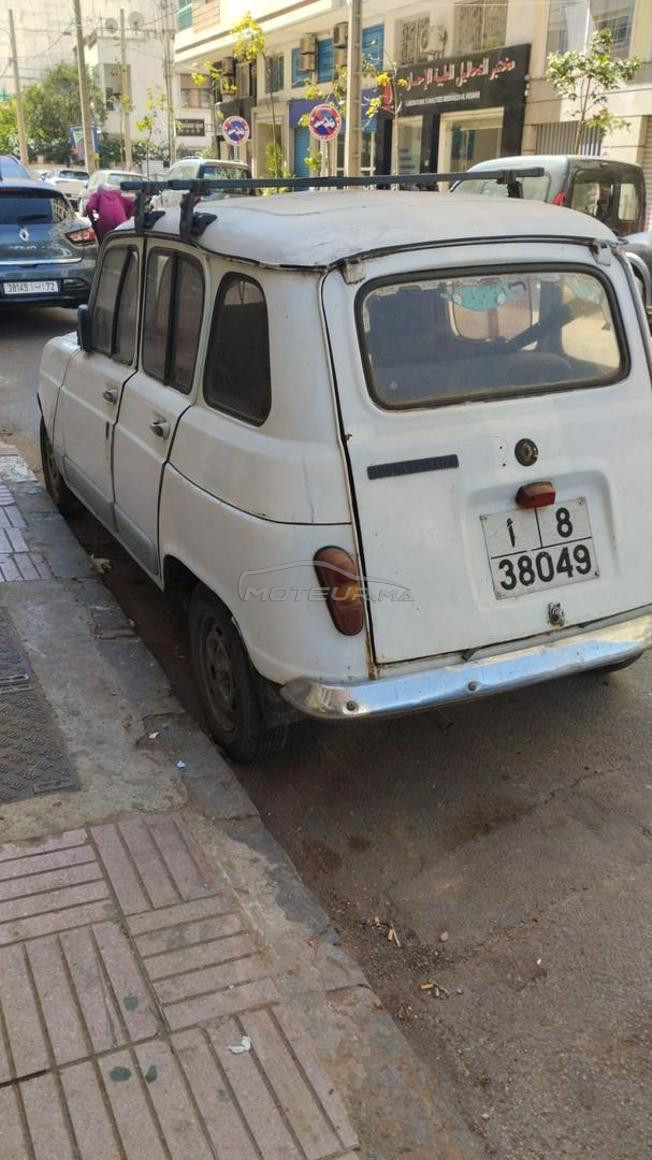 Renault R4 Essence Manuelle 1986 à Casablanca