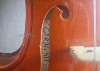   . -الكمان violant