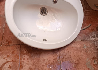 Lavabo très bon état 