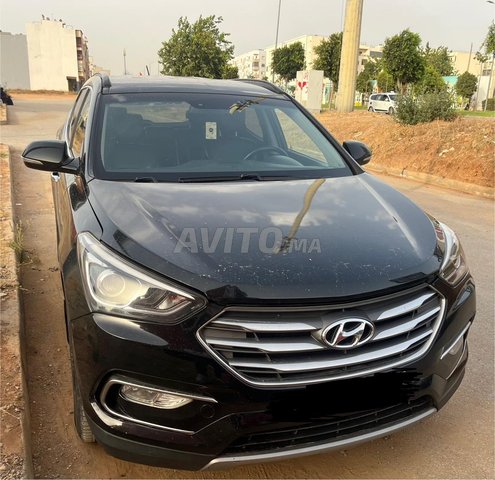 Hyundai Santa Fe Diesel Automatique 2016 à Temara