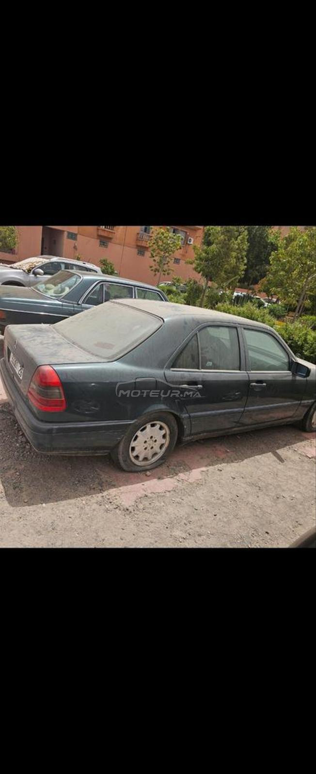 Mercedes 220