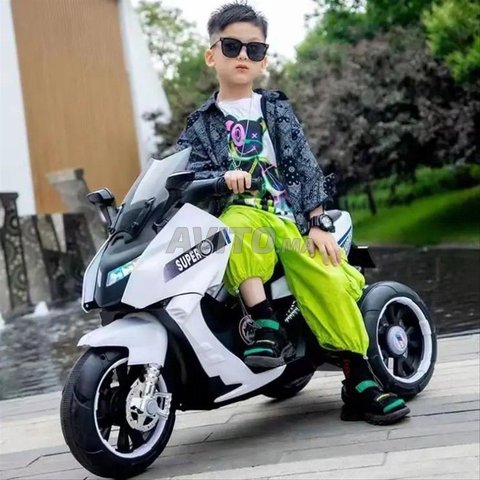 Moto Xmax Electrique 12V Pour Enfants 