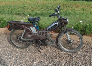 دراجة نارية 