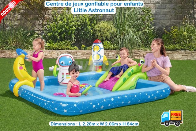 Centre de jeux gonflable pour enfants 2.28x2.06M