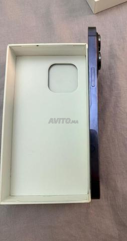 Iphone 14 pro max officiel comme neuf - 2