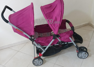 عربة توأمين جيدة جدا 