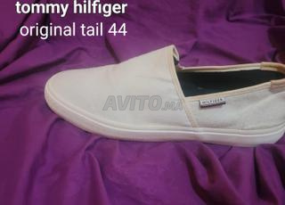 احدية في حالة جد ممتازة للبيع جملة