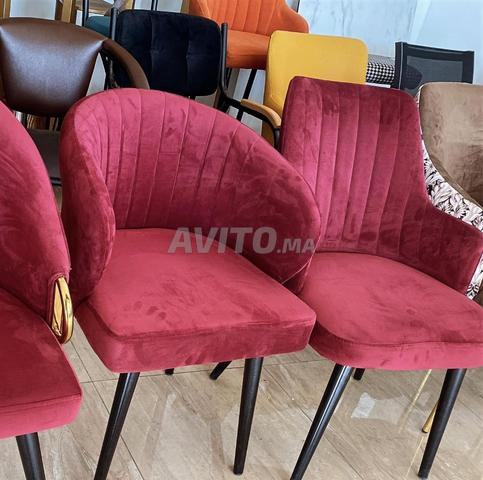 chaise restaurant