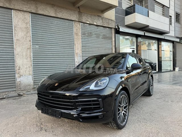 Porsche cayenne coupe Modèle 2022 full option