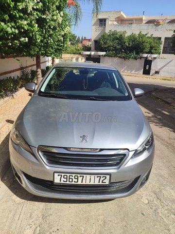 Peugeot 308 Allure en très bon état