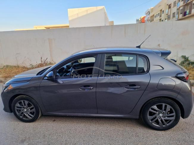 Peugeot 208 Diesel Automatique 2022 à Casablanca
