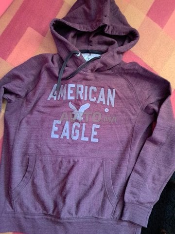 capouchen survette  pull american eagle M L