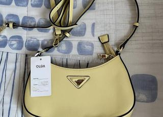 حقيبة من ماركة olga بحزامين جديدة