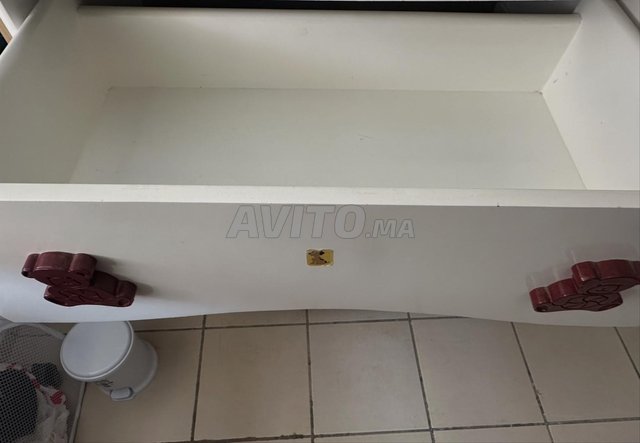 Commode bebe à tiroirs, pour le change de bebe