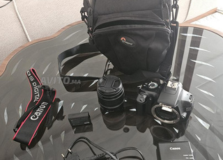 appareil photo Canon EOS 1100D