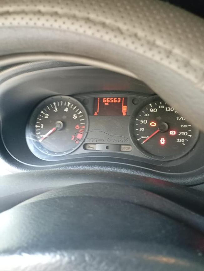 Renault Clio Essence Manuelle 2011 à Casablanca