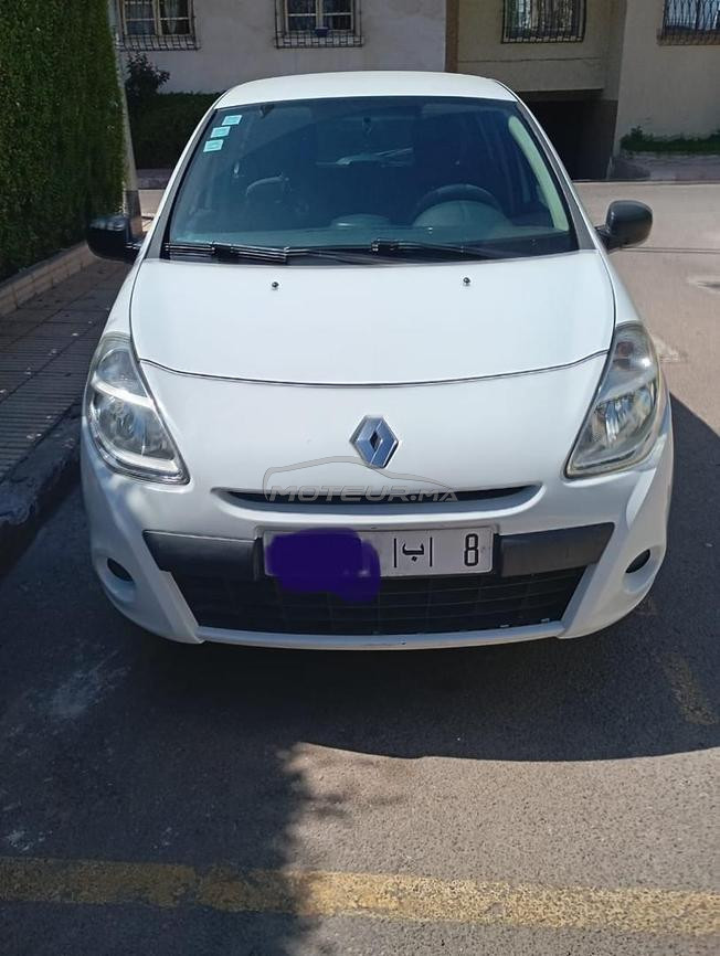 Renault Clio Essence Manuelle 2011 à Casablanca